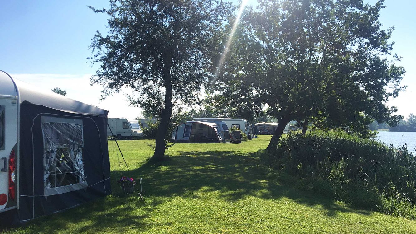 Seizoenplaats kamperen Molecaten Park De Agnietenberg 02